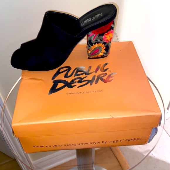 Public Desire Sian Faux Suede  raised block heels w/ beautiful embroidery 🌺🌸 - Picture 3 of 8